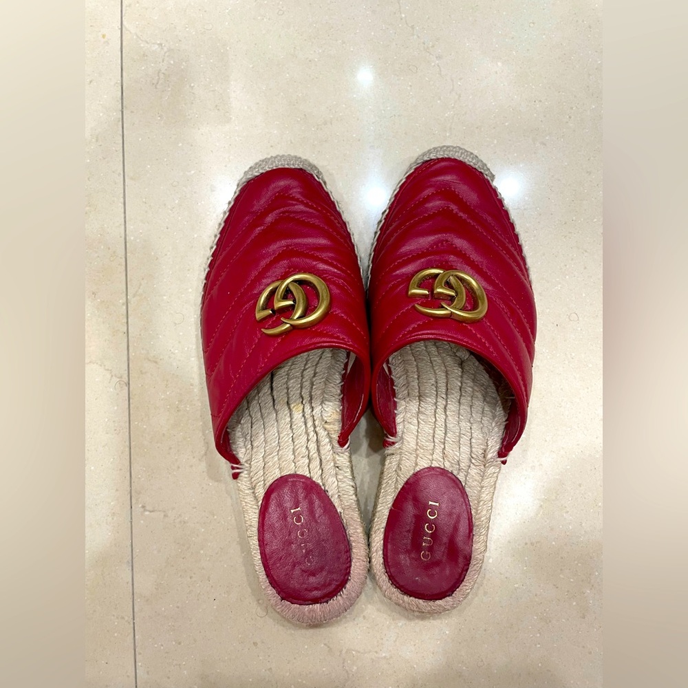 Gucci red flats